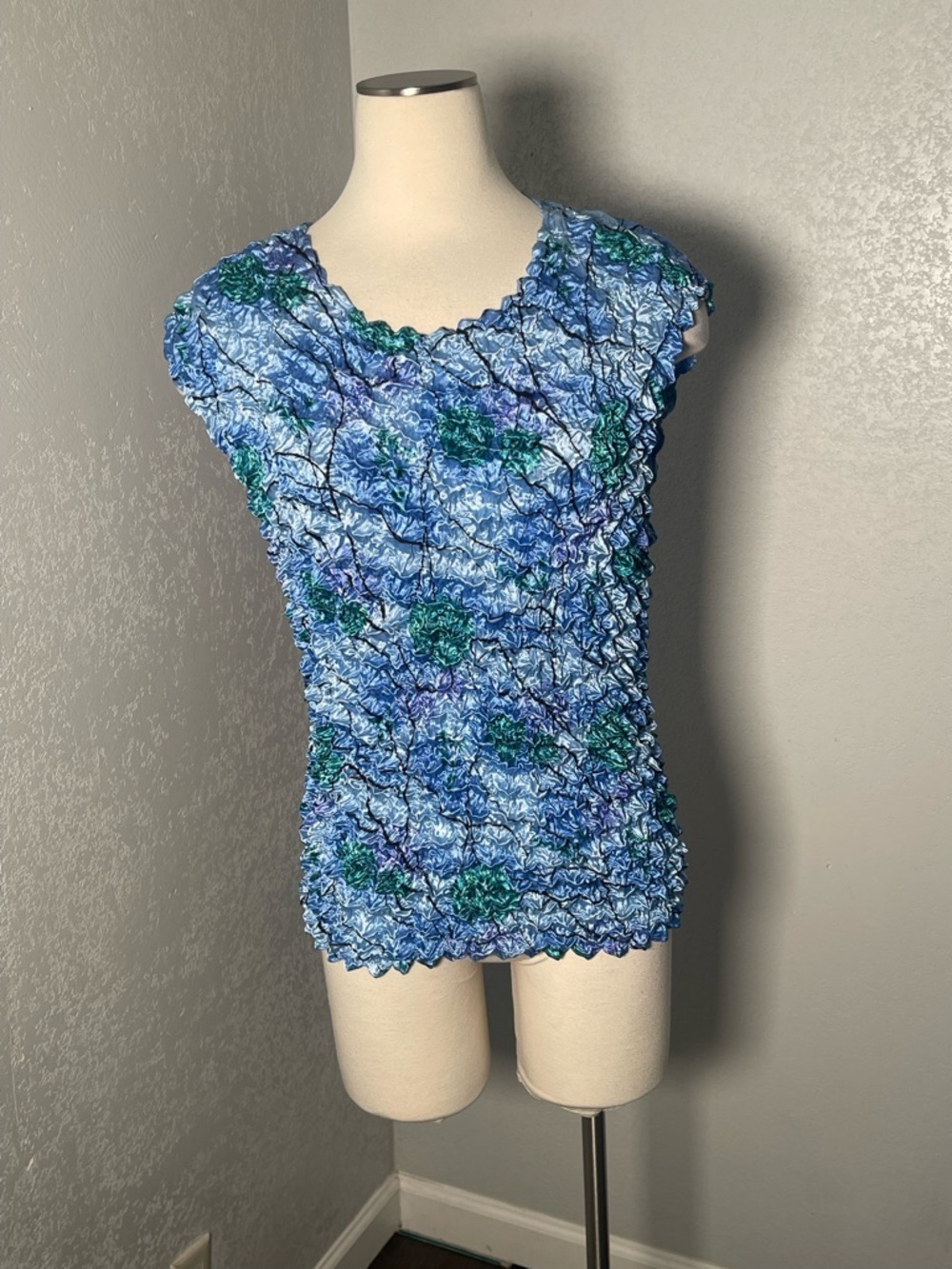 VNTG style popcorn shirt Y2K Fashion